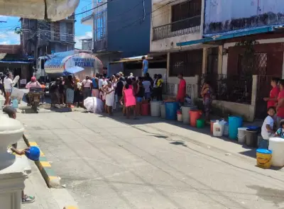 Buenaventura: rutina de acarrear agua se agudiza tras dos semanas de crisis