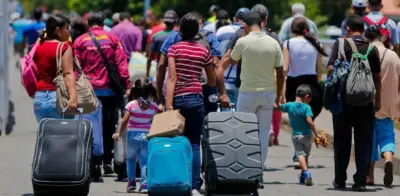 Colombia lidera acogida mundial de refugiados y migrantes, según Acnur