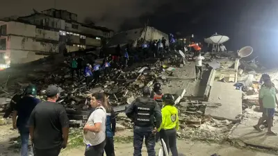 Colombia rescata a niño de 11 años bajo escombros en Venezuela tras terremoto