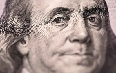 Dólar en Colombia abre a la baja: cotización cae a $3.580,50