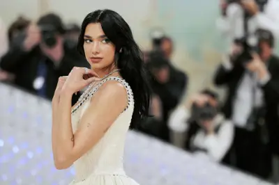 Dua Lipa y el amor: lecciones tras su boda con Callum Turner