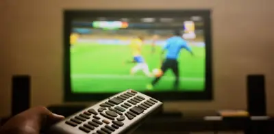 Experimento revela qué buscan los colombianos al elegir un TV para fútbol