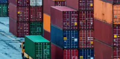 Importaciones crecen 15,8% en abril y amplían déficit comercial a US$1.760,8 millones