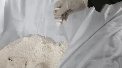 Incautan 370 kilos de cocaína en carrotanque en vía Bogotá-Girardot