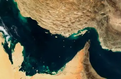 Irán cierra estrecho de Ormuz tras ataques de Israel en Líbano