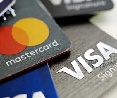 Juez aprueba acuerdo de Visa y Mastercard por US$38.000 millones