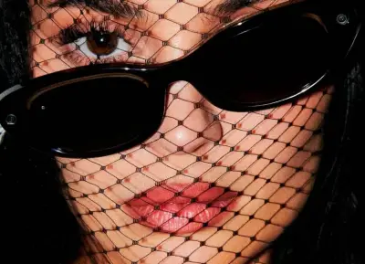 Kylie Jenner lanza gafas inteligentes de 1.200 dólares