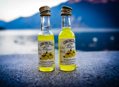 Limoncello: el licor de limón que captura la esencia de la Costa Amalfitana