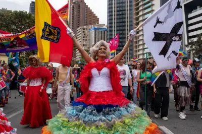 Mensajes de esperanza de la comunidad LGBTIQ+ en la Marcha del Orgullo 2026