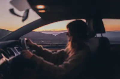 Microsueños: el peligro silencioso que amenaza a conductores en carretera