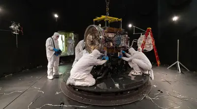 NASA lanza misión LINK para salvar al telescopio Swift de caer a Tierra