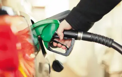 Octanaje de gasolina: ¿corriente o extra? Claves para elegir bien