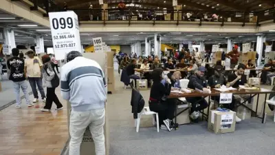 ¿Quiénes pueden ir acompañados a votar en segunda vuelta presidencial?