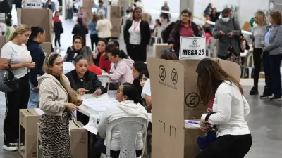 Registrador califica de éxito técnico la segunda vuelta electoral en Colombia