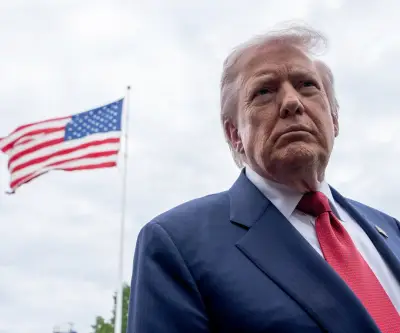 Trump cancela firma de ley bipartidista de vivienda en EE.UU.