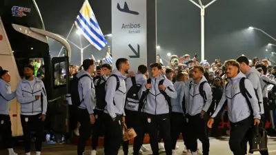 Uruguay sufre retraso en vuelo por error de FIFA previo a su debut en Mundial 2026
