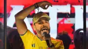 38 juristas critican prohibición de eslogan a campaña de De La Espriella