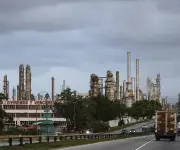 Aditivo venezolano DAL-994 mejora flujo de crudo en más de 10%