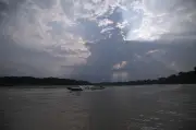 Alerta roja en San José del Guaviare por aumento del río Guaviare