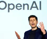 Altman se opone a regulación gubernamental para lanzar IA en EE.UU.