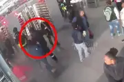 Atacan con martillo a guarda de TransMilenio en Portal 20 de Julio