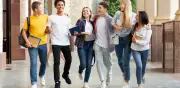 Atenea abre convocatoria de Jóvenes a la E: 607 becas para educación superior en Bogotá