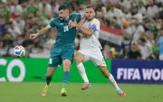 Aymen Hussein, capitán de Irak, retenido 7 horas por migración en EE. UU.