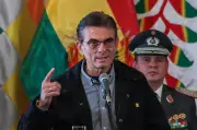 Bolivia propone ley para intervención militar humanitaria en bloqueos