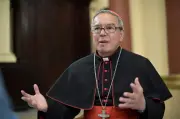 Cardenal Rueda pide desarmar el lenguaje y las redes en campaña presidencial
