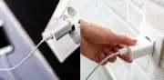 ¿Cargador o celular primero? El orden correcto para cargar tu móvil