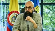 Carlos Carrillo denuncia persecución selectiva tras suspensión de la Procuraduría