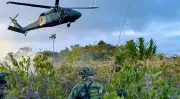 Cauca: rescatan a tres civiles atrapados en combates entre Ejército y disidencias