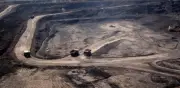 Cerrejón suspende operaciones por bloqueo que afecta combustible y transporte de carbón