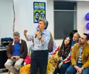 Claudia López reconoce derrota y alerta sobre riesgo para la democracia