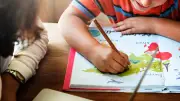 Cómo mantener el aprendizaje de inglés en vacaciones según expertos