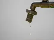 Corte Constitucional ordena conexión de agua pese a límites de cobertura