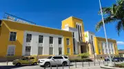 Cuestionan proceso de licitación para plataforma educativa en Santander