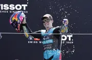 David Alonso gana en Assen: segundo triunfo en Moto2