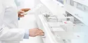 Deuda farmacéutica con salud llega a $4,42 billones y pagos tardan 204 días