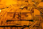 Dólar sube a COP 3.580 en apertura: tensión geopolítica y elecciones marcan la jornada
