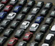 EE.UU. busca 50% de contenido estadounidense en autos del T-MEC