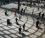 Empleo en EE.UU. supera previsiones en mayo con 172.000 nuevos puestos