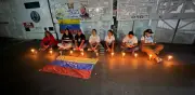 Familiares de presos políticos denuncian traslados masivos desde El Helicoide