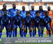 Haití modifica camisetas mundialistas tras queja de FIFA por escena bélica