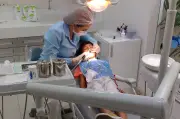 Infección dental puede poner en riesgo cirugía de corazón y quimioterapia