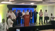Iván Cepeda recibe apoyo de 750 iglesias evangélicas en Barranquilla