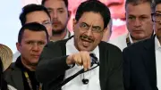 Iván Cepeda reta a Abelardo De la Espriella a debate tras denunciar irregularidades