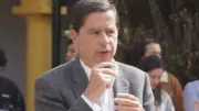 Juan Fernando Cristo felicita a Abelardo de la Espriella por su triunfo electoral