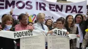 Las lápidas de mármol: la promesa incumplida de Petro sobre la Constituyente