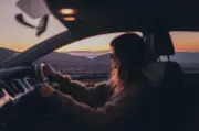 Microsueños: el peligro silencioso que amenaza a conductores en carretera